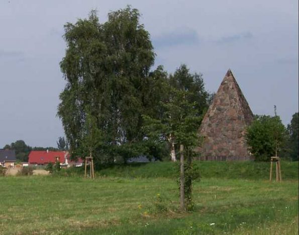 buelowpyramide