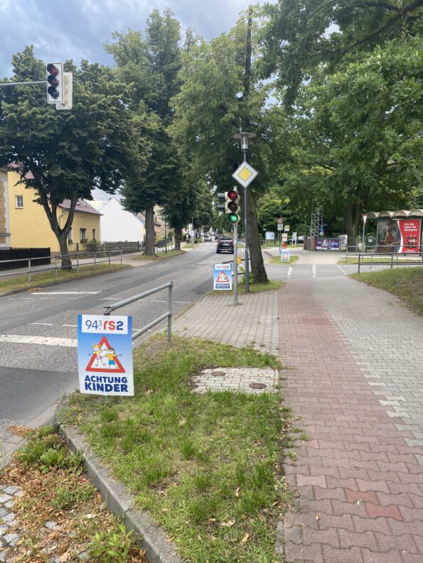 Plakate für Schulwegsicherung